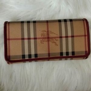 Burberry Women’s Wallet